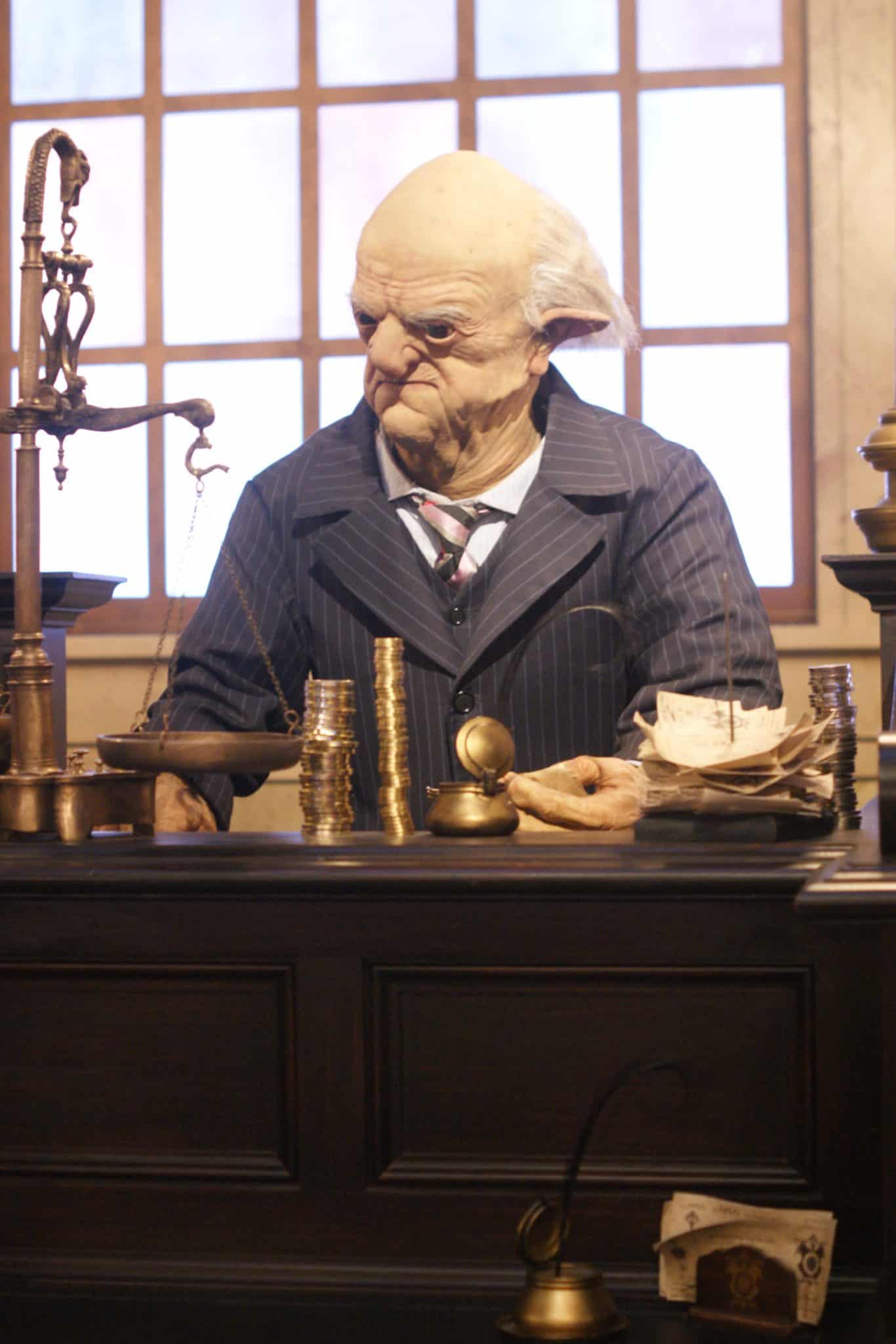 Diagon Alley Goblin in Gringotts Bank -10 Things I didn't know about Universal Studios Orlando - Tips for visiting Universal Studios Orlando and enjoying Diagon Alley - #UniversalStudios #DiagonAlley #Travel #Florida #orlando #Universal