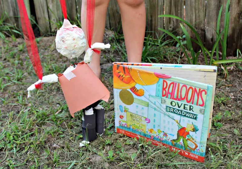 This diy marionette craft makes a great companion to the Balloons over Broadway book for kids. Perfect Thanksgiving craft for kids! 