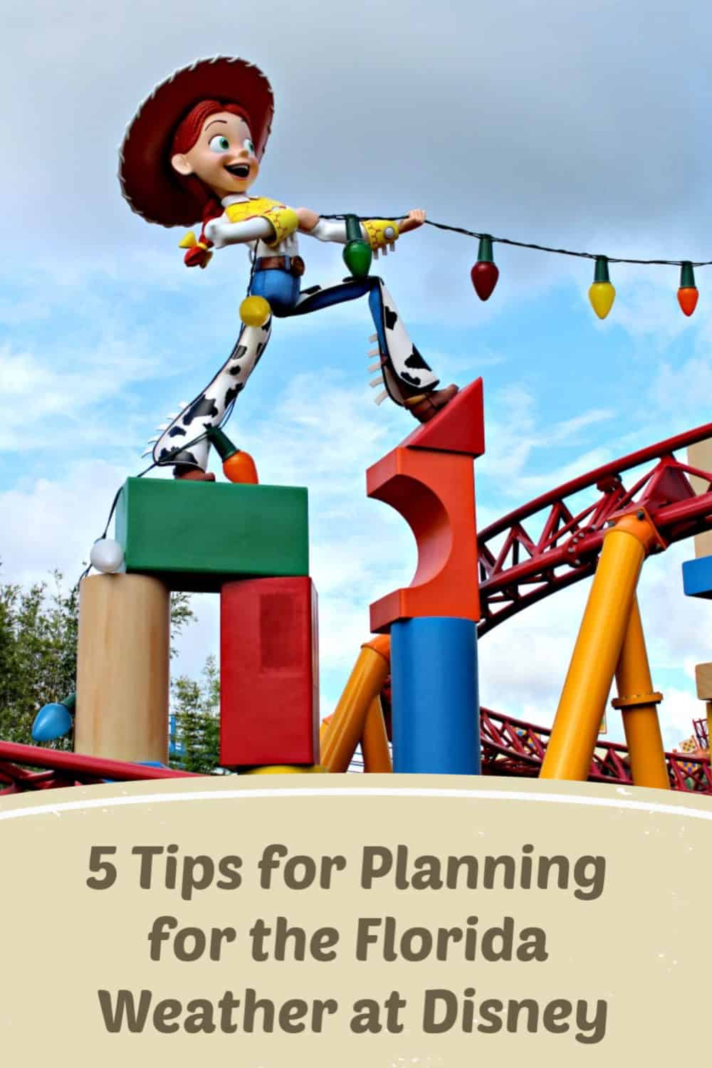 5 Tips for Planning for the Florida Weather at Disney - Florida weather doesn't have to ruin your Disney day. Find out how to plan for the weather.